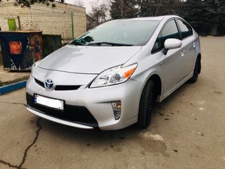 Toyota Prius foto 1