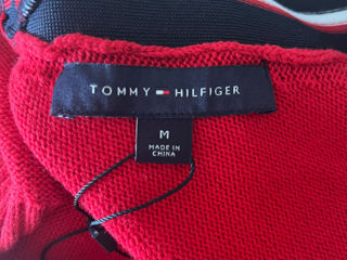 Tommy Hilfiger - Moschino - philosophy foto 2