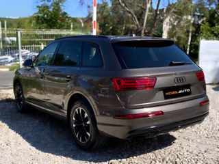 Audi Q7 foto 4