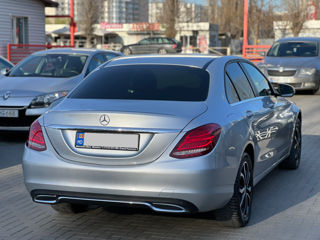 Mercedes C-Class фото 4