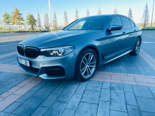 BMW 5 Series foto 4