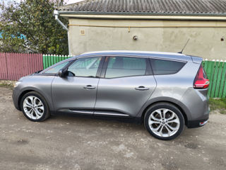 Renault Grand Scenic foto 3