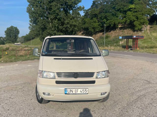 Volkswagen Transporter foto 2