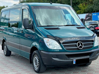 Mercedes Sprinter 215