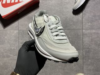 Nike Waffle Sacai x Dior Women's