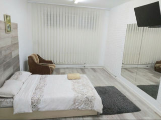 Apartament cu 2 camere, 78 m², Buiucani, Chișinău foto 2