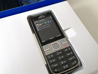 Nokia C5 C5-00.2 в упаковке Nokia BL-5CT Motorola V8 Razr2 в упаковке раритет Retro Released:2007г foto 2