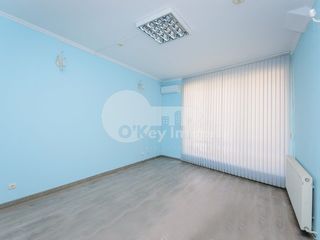 Chirie spațiu comercial, 335 mp,Centru, 3685 € ! foto 3