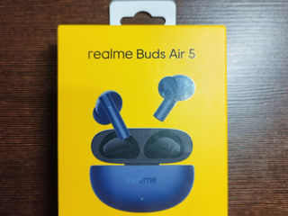 Продам новые наушники realme Buds Air 5 за 1099 лей!