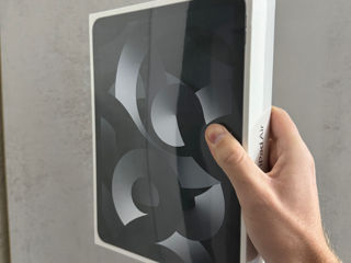 iPad Air 5 WiFi 2023  NEW