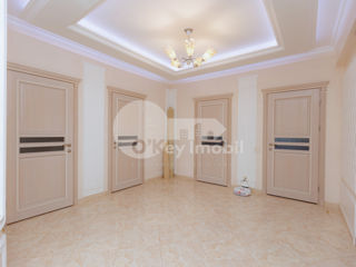 Apartament cu 3 camere, 105 m², Botanica, Chișinău foto 12