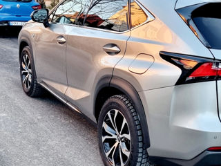 Lexus NX Series foto 3