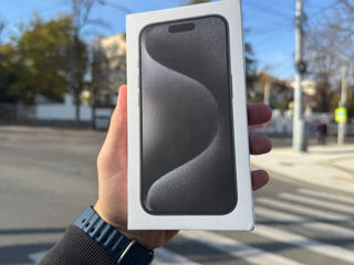 iphone 15 Pro 256GB Black Titan