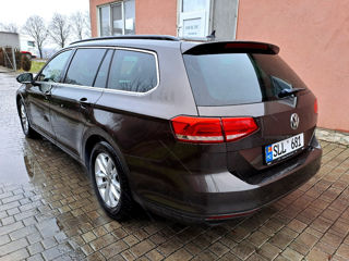 Volkswagen Passat foto 6