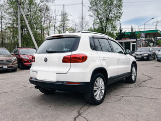 Volkswagen Tiguan foto 4