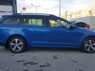 Skoda Octavia foto 3