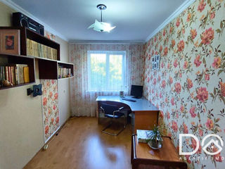 Apartament cu 3 camere, 59 m², Botanica, Chișinău foto 3