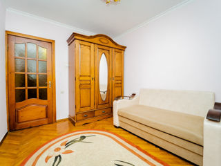 Apartament cu 4 camere, 90 m², Centru, Chișinău foto 1