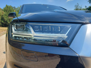 Audi Q7 e-tron foto 6
