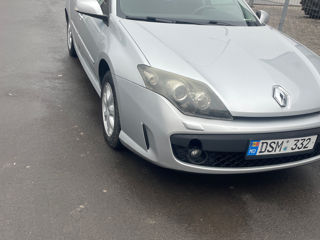 Renault Laguna foto 2