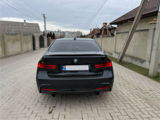 BMW 3 Series foto 5