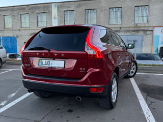 Volvo XC60 foto 2