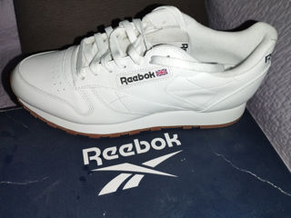 Красовки Reebok foto 1