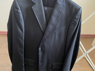 продаю оригинальный костюм Gucci фото 0