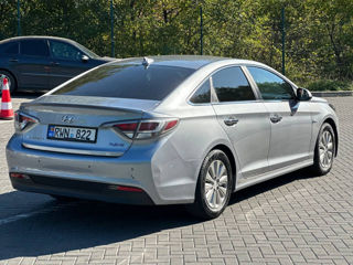 Hyundai Sonata foto 6