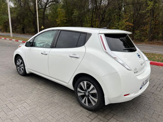 Nissan Leaf foto 2