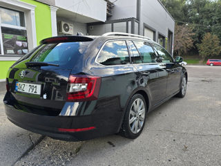 Skoda Octavia foto 2