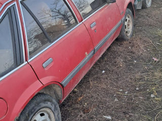 Opel Ascona foto 3