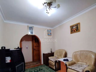 Apartament cu 4 camere, 76 m², Botanica, Chișinău foto 3
