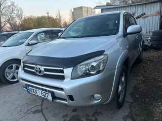 Toyota Rav 4 foto 3