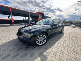 BMW 7 Series foto 10