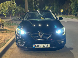 Renault Megane foto 2