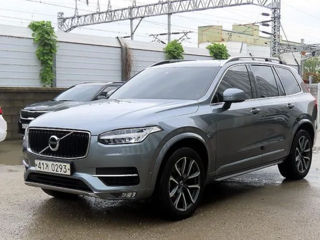 Volvo XC90 foto 1