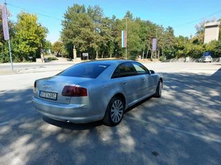 Audi A8 foto 5