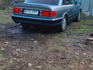 Audi 100