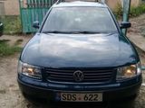 Volkswagen Passat foto 3