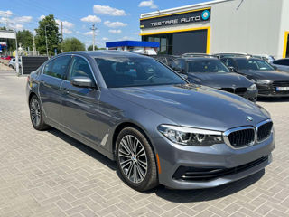 BMW 5 Series foto 1