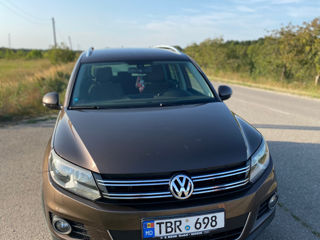 Volkswagen Tiguan foto 2