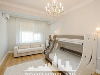 Apartament cu 3 camere, 187 m², Telecentru, Chișinău foto 10