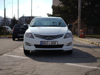 Hyundai Accent foto 4