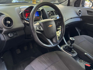 Chevrolet Aveo foto 6