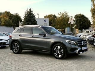 Mercedes GLC foto 5