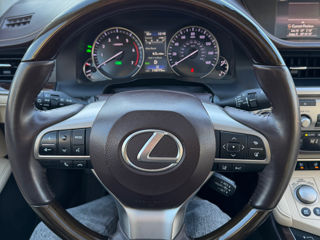 Lexus ES Series foto 7