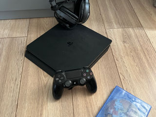PlayStation 4 Slim 1Tb foto 2