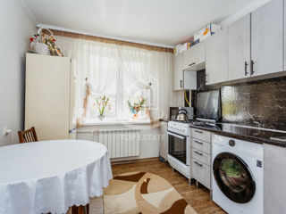 Apartament cu 2 camere, 51 m², Buiucani, Chișinău foto 1