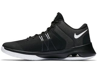 Nike Air Versitile II новые кроссовки оригинал . foto 3